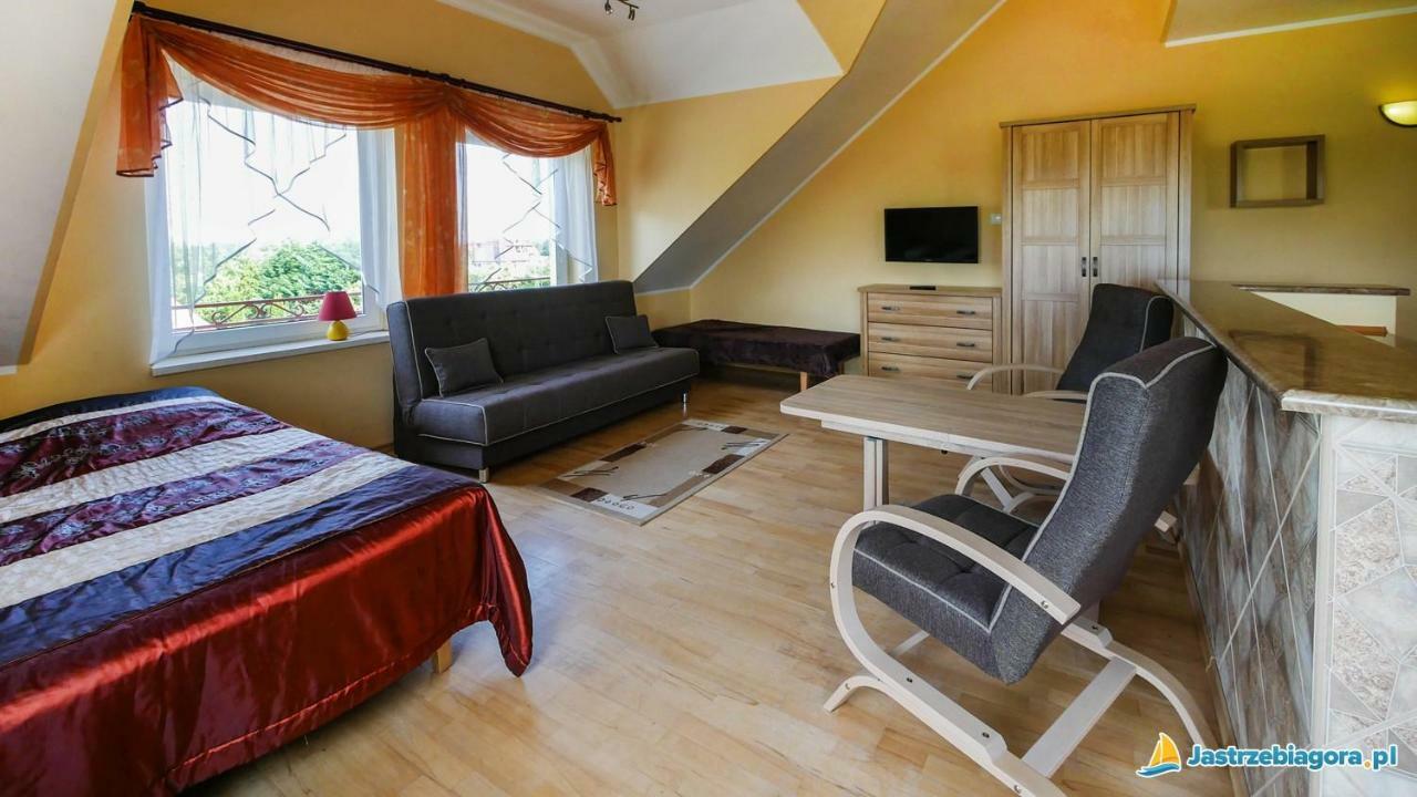 Bed and Breakfast Sedna Jastrzębia Góra Esterno foto
